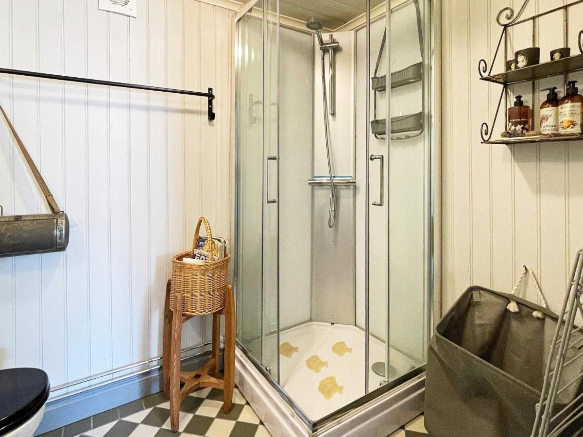 4 Person Holiday Home In Furuby Exteriör bild