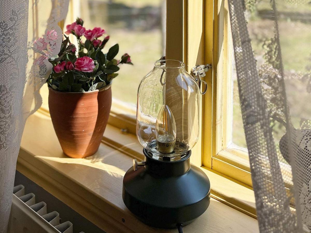 4 Person Holiday Home In Furuby Exteriör bild