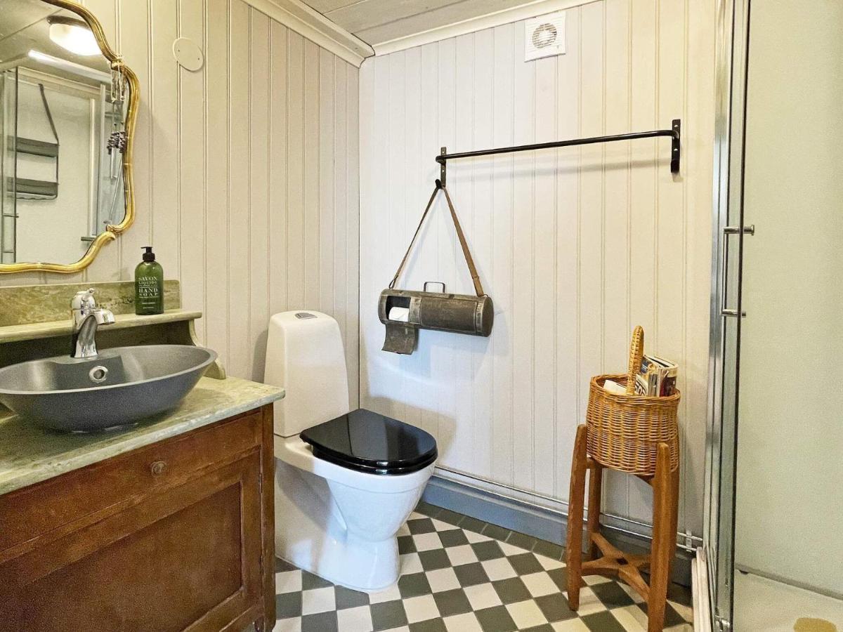 4 Person Holiday Home In Furuby Exteriör bild